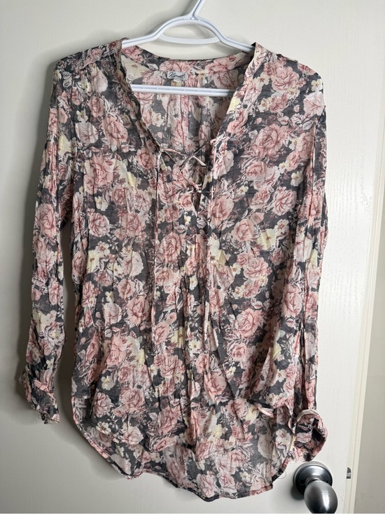 Kismet Tops - Kismet Floral Lace-Up Long Sleeve Blouse - Pink Floral Medium